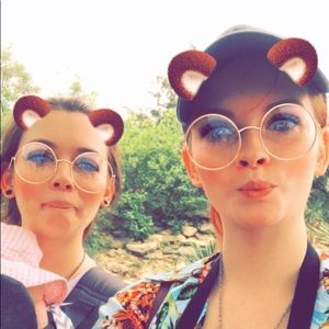 Meet your Posher, Catherine